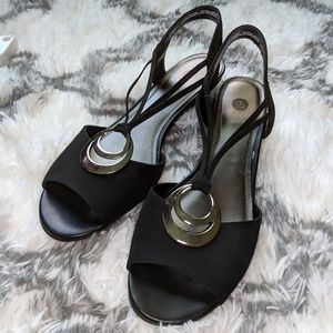 Rosie black small wedge shoes